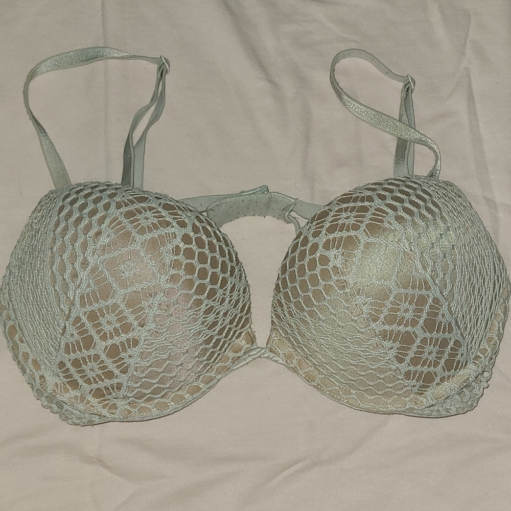 Victoria's Secret Bombshell bra